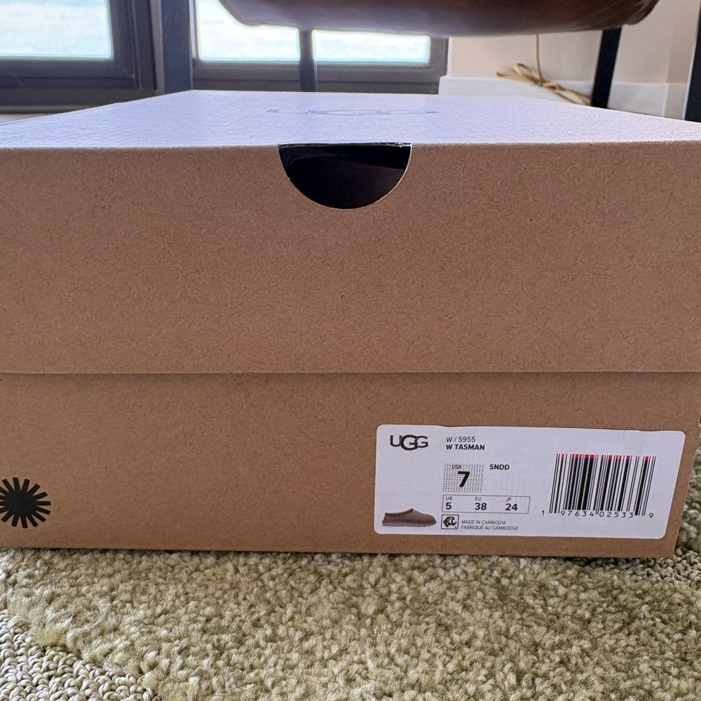 UGG Sand Tasman Slippers NWT - Picture 4 of 6